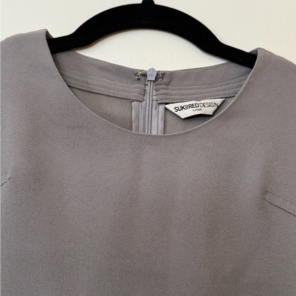 The Mount Dennis Structured Dress - Picture 2 of 5